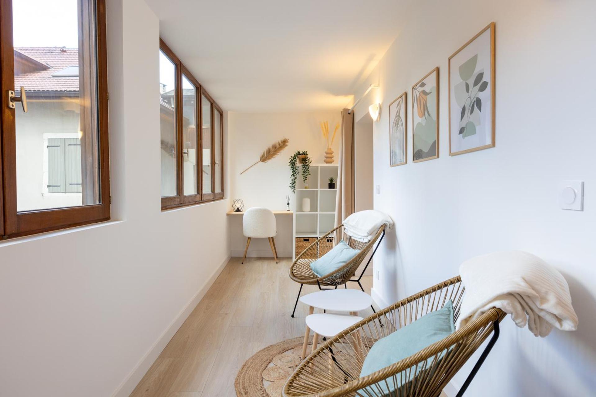 Destination Royale Apartment Annecy Luaran gambar